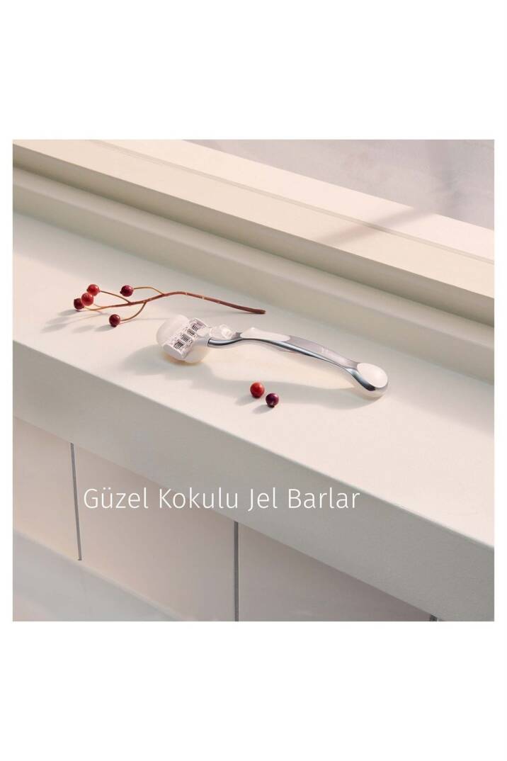Gillette Venus Comfort Glide Sugarberry Tıraş Makinesi +1 Adet Başlık - 1